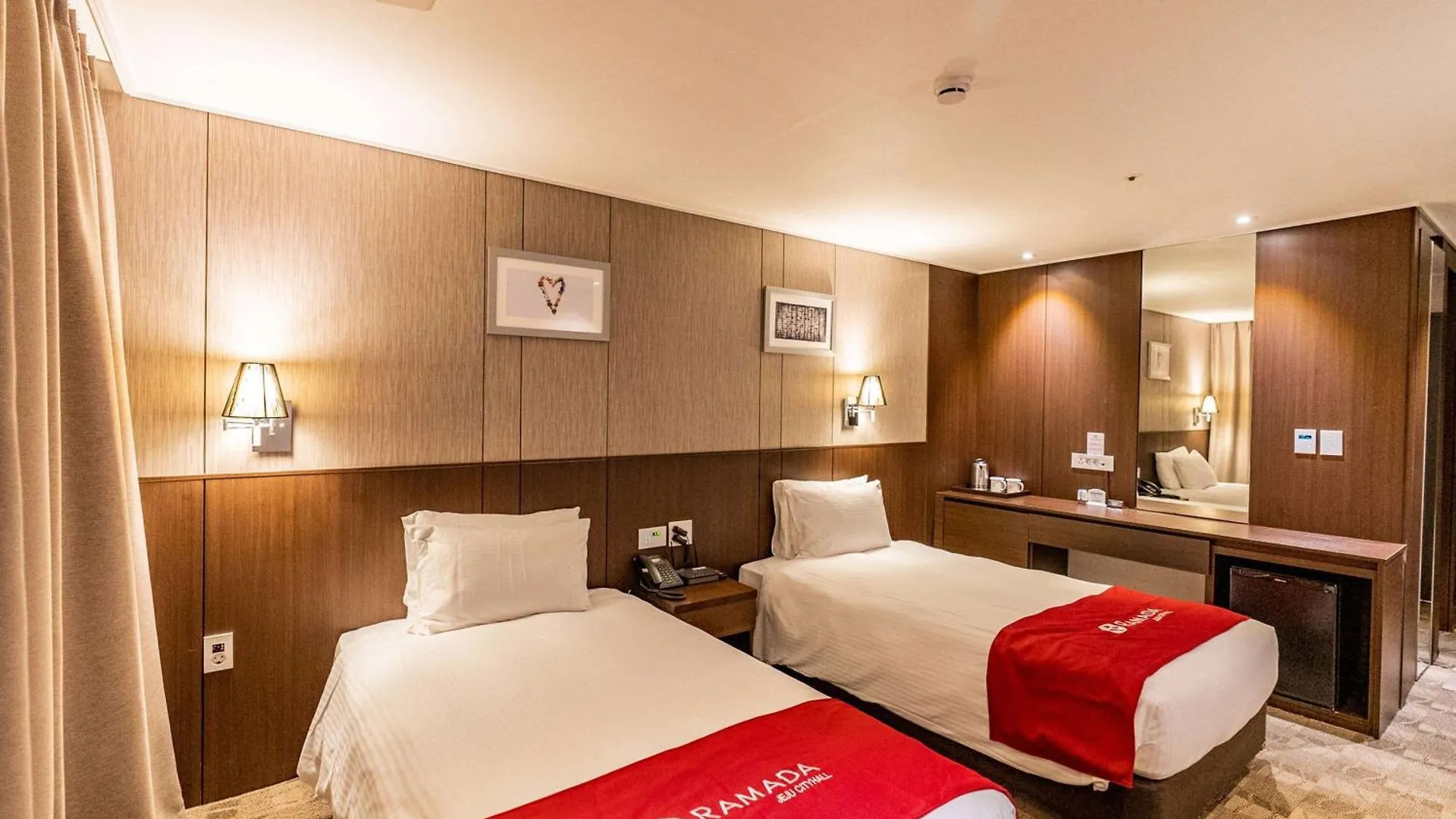 Ramada By Wyndham Jeju City Hall